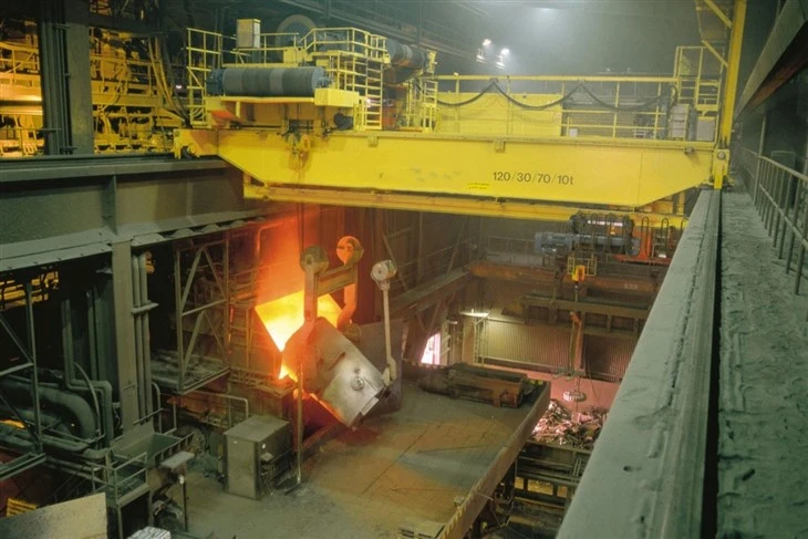 Foundry Crane
